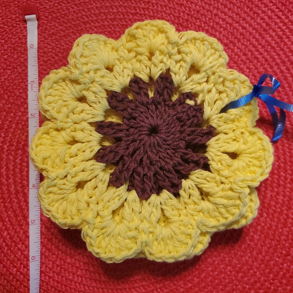 Sunflower coaster set - Picture 2 of 2